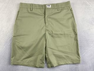 PAUL SMITH GENT'S SHORTS. SIZE: 32, MADE FROM: 96% COTTON 4% ELASTANE. RRP: £185