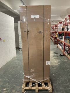 1X PALLET WITH TOTAL RRP VALUE OF £894 TO INCLUDE 1X BOSCH 60 CM FRIDGE FREEZER MODEL NO KGN392LDF G       B2 (TRADE CUSTOMERS ONLY)