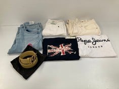 6 X GOOD BRAND CLOTHES VARIOUS SIZES AND MODELS INCLUDING PINKO BELT AND PEPE JEANS CLOTHES - LOCATION 26A.