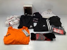 20 X SPORTSWEAR VARIOUS BRANDS AND SIZES INCLUDING ORANGE JOMA T-SHIRT SIZE XL - LOCATION 29B.