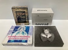 4 X COLLECTION OF CD'S AND VINYLS VARIOUS ARTISTS INCLUDING THE DISCOGRAPHY OF SERRAT - LOCATION 51C.