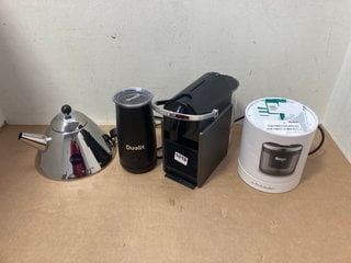 QTY OF ASSORTED KITCHEN APPLIANCES TO INCLUDE SAGE THE PUCK SUCKER COFFEE DISPENSER & DUALIT COFFEE GRINDER: LOCATION - BR2