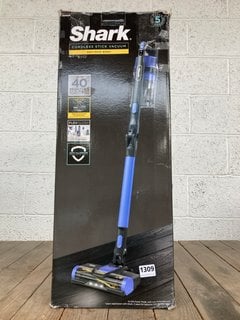 SHARK CORDLESS STICK VACUUM MODEL: IZ202UK: LOCATION - BR9