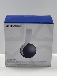 SONY PLAYSTATION PULSE 3D WIRELESS HEADSET IN WHITE: MODEL NO CFI-ZWH1 CFI-ZWD1 (WITH BOX & ALL ACCESSORIES) [JPTM127461] THIS PRODUCT IS FULLY FUNCTIONAL AND IS PART OF OUR PREMIUM TECH AND ELECTRON