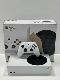 MICROSOFT XBOX SERIES S 512 GB GAMES CONSOLE IN WHITE: MODEL NO 1883 (WITH BOX & ALL ACCESSORIES) [JPTM127605] THIS PRODUCT IS FULLY FUNCTIONAL AND IS PART OF OUR PREMIUM TECH AND ELECTRONICS RANGE