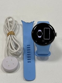 GOOGLE PIXEL 2 SMARTWATCH IN POLISHED SILVER STAINLESS STEEL/BAY BAND (WITH CHARGER CABLE AND EXTRA WRIST STRAP, SMALL COSMETIC SCRATCH ON SCREEN) [JPTM127700] THIS PRODUCT IS FULLY FUNCTIONAL AND IS