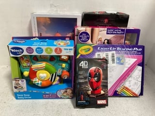 7 X ASSORTED CHILDRENS TOYS TO INCLUDE TWISTER AIR , VTECH BABY BEEP BEEP BABY DRIVER: LOCATION - B18