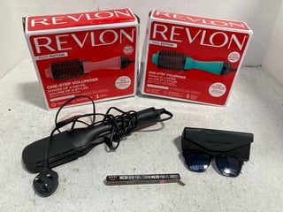 QTY OF ASSORTED ITEMS TO INCLUDE REVLON SALON ONE STEP HAIR DRYER AND VOLUMISER: LOCATION - B18