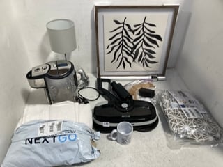 QTY OF ASSORTED ITEMS TO INCLUDE BREVILLE BRITA HOT CUP WITH VARIABLE DISPENSER COFFEE MACHINE: LOCATION - B18