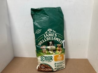 JAMES WELLBELOVED SENIOR 7+ YRS DRIED DOG FOOD PACK 15KG: LOCATION - B3