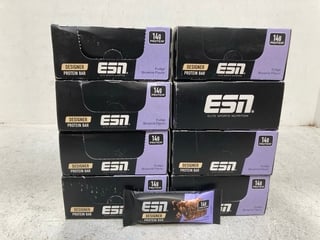 QTY OF ESN FUDGE BROWNIE FLAVOUR DESIGNER PROTEIN BARS - 14G OF PROTEIN 12 X 45G BB: 12/24: LOCATION - C5