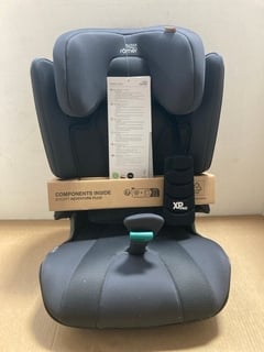 BRITAX ROMER KIDFIX I - SIZE CHILDRENS CAR SEAT IN FOSSIL GREY - RRP - £199: LOCATION - A2