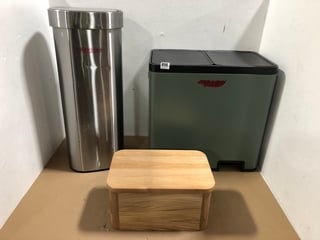 3 X ASSORTED JOHN LEWIS AND PARTNERS ITEMS TO INCLUDE WOODEN BREAD BIN , STAINLESS STEEL WASTE BIN , WASTE SEPARATION WASTE BIN IN DARK GREEN: LOCATION - D13