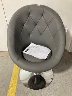 ODYSSEY FAUX LEATHER LEISURE CHAIR IN GREY: LOCATION - A4