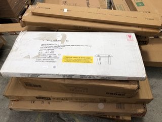 PALLET OF COMPLETE/INCOMPLETE FURNITURE TO INCLUDE KONTRAST CONSOLE TABLE IN WHITE GLASS WITH OAK PACK 1 OF 2: LOCATION - B4 (KERBSIDE PALLET DELIVERY)