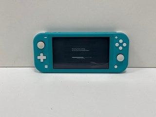 NINTENDO SWITCH LITE 32 GB GAMES CONSOLE (ORIGINAL RRP - £199) IN TURQUOISE: MODEL NO HDH-001 (WITH MAINS POWER ADAPTER, TO INCLUDE THE LEGEND OF ZELDA TEARS OF THE KINGDOM GAME) [JPTM127733]