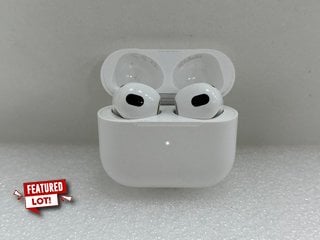 APPLE AIRPODS (GEN 3) WITH LIGHTNING CHARGING CASE EARBUDS: MODEL NO A2564 A2565 A2897 (UNIT ONLY) [JPTM126969]