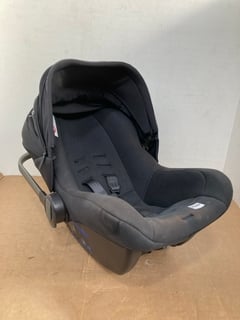 NUNA CAR SEAT IN BLACK: LOCATION - E9