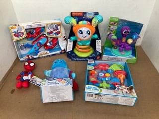 QTY OF ASSORTED CHILDRENS TOYS TO INCLUDE LITTLE TIKES LIL' OCEAN EXPLORERS BAIL CHASE OCTOPUS AND MARVEL SPIDEY AND HIS AMAZING FRIENDS - SPLIT RACER: LOCATION - E10