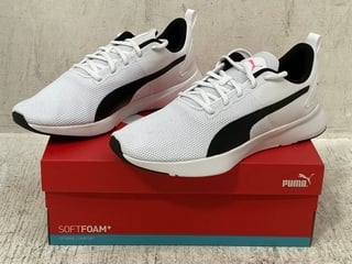 PUMA FLYER RUNNER TRAINERS IN WHITE-LIME POW UK SIZE 8: LOCATION - H8