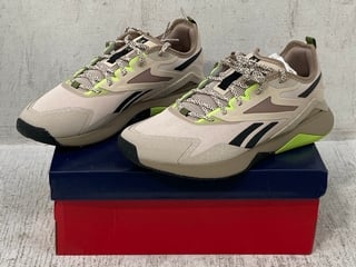 REEBOK NANO X3 ADVENTURE TRAINERS IN MAN BEIGE UK SIZE 8: LOCATION - H8