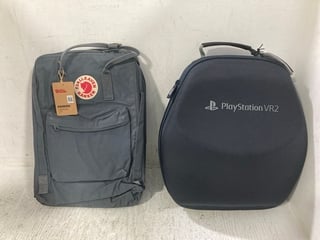 KANKEN 17" LAPTOP BAG IN GREY TO ALSO INCLUDE PLAYSTATION STORAGE CASE: LOCATION - H15