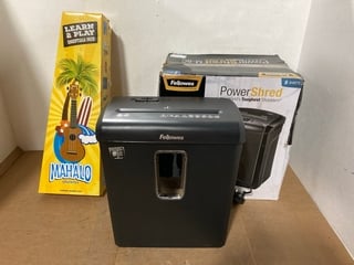 3 X ASSORTED ITEMS TO INCLUDE FELLOWES POWER SHRED PAPER SHREDDER: LOCATION - I14