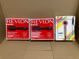 2 X REVLON ONE STEP VOLUMISER HAIR STYLING BRUSHES TO ALSO INCLUDE PROFESSIONAL HAIR DRYER: LOCATION - I7