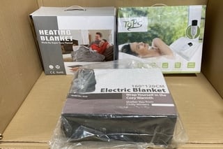 3 X ASSORTED ELECTRIC HEATED BLANKETS IN VARIOUS COLOURS: LOCATION - I7