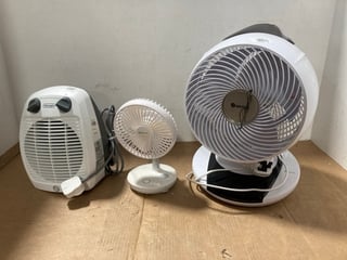 3 X ASSORTED FANS TO INCLUDE MEACO 1056 AIR CIRCULATOR FAN IN WHITE: LOCATION - I5