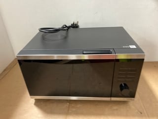 SAMSUNG MW4000D MICROWAVE OVEN IN STAINLESS STEEL: LOCATION - I5