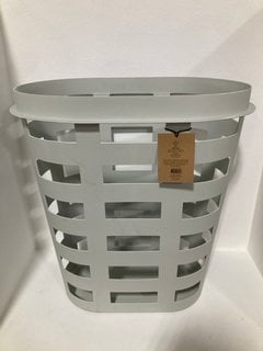 HAY BIG GAME LAUNDRY BASKET IN GREY: LOCATION - BR1