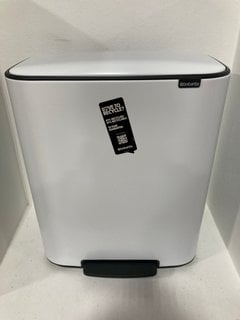 BRABANTIA BO PEDAL 2 X 30 LITRE WASTE BIN - RRP £140: LOCATION - BR5