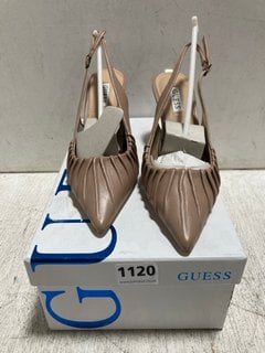 GUESS SLINGBACK LEATHER FRONT GATHERED HEEL IN TAUPE - SIZE UK 4.5: LOCATION - BR7