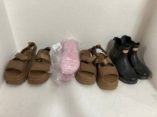 QTY OF ASSORTED FOOTWEAR TO INCLUDE UGG WOMEN'S GOLDEN GLOW SANDALS IN BISON BROWN - SIZE UK 5: LOCATION - CR3