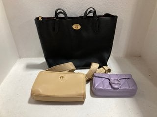 3 X ASSORTED WOMEN'S BAGS TO INCLUDE TOMMY HILFIGER WOMEN'S MONOTYPE CROSSOVER BAG IN BROWN: LOCATION - CR6