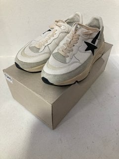 GOLDEN GOOSE GAMBETTI AROUND EDGE RUNNING SHOES IN IVORY/BLACK - SIZE UK 5: LOCATION - CR8