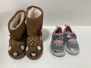 CLARKS GIRLS VELCRO STRAP TRAINERS IN PINK/SILVER - UK 7 TO ALSO INCLUDE EMU AUSTRALIA GIRLS DEER DESIGN ANKLE BOOTS IN BROWN - UK 8: LOCATION - DR6