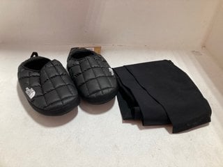 THE NORTH FACE WOMENS THERMOBALL TENT MULES IN BLACK - UK XS TO ALSO INCLUDE ANNIE BING WOMENS BLACK LEGGINGS IN BLACK - UK M: LOCATION - DR5