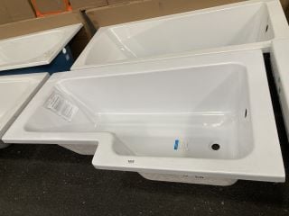 1600 X 850MM NTH RH OFFSET SHOWER BATH - RRP £319: LOCATION - B6