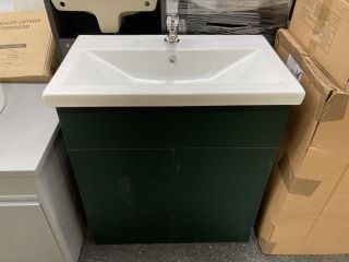 (COLLECTION ONLY) FLOOR STANDING 2 DOOR SINK UNIT IN FIR GREEN WITH A 610 X 370MM 1TH CERAMIC BASIN COMPLETE WITH A MONO BASIN MIXER TAP & CHROME SPRUNG WASTE - RRP £705: LOCATION - A7