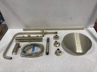 THERMOSTATIC BAR SHOWER VALVE IN BRUSHED BRASS WITH RISER RAIL, ROUND FIXED SHOWER HEAD, PENCIL STYLE HANDSET & HOSE - RRP £725: LOCATION - R1