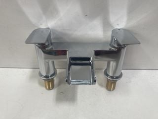 DECK MOUNTED WATERFALL SPOUT BATH FILLER IN CHROME - RRP £310: LOCATION - R3