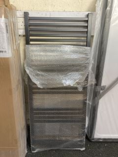 BLACK BOX SECTION HEATED TOWEL RADIATOR 1200 X 500MM - RRP £395: LOCATION - B6