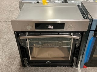 BOSCH BUILT IN SINGLE ELECTRIC OVEN: MODEL HBS534BS0B - RRP £385: LOCATION - C5