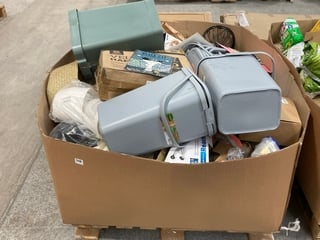 PALLET OF ASSORTED ITEMS TO INCLUDE A 3M LITTMAN CLASSIC 2 PEDIATRIC STETHASCOPE: LOCATION - A3 (KERBSIDE PALLET DELIVERY)