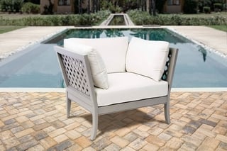 HADLEY ROSE COCO COLLECTION SINGLE SEAT OUTDOOR GARDEN SOFA IN SOLID TEAK FINISH - RRP £1895 (NO CUSHIONS): LOCATION - D1