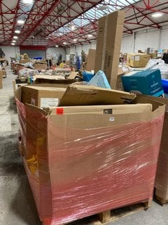 PALLET OF ASSORTED ITEMS TO INCLUDE PHILIPS LED BATHROOM CEILING LIGHT: LOCATION - B6 (KERBSIDE PALLET DELIVERY)