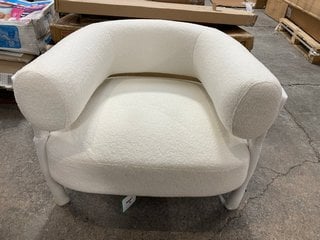 ICON ACCENT CHAIR IN CREAM: LOCATION - A4