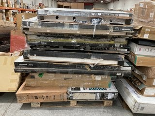 (COLLECTION ONLY) PALLET OF ASSORTED TVS - PCB BOARDS REMOVED - SPARES & REPAIRS TO INCLUDE TOSHIBA 50UF3D53DB 50" 4K HDR FIRE TV: LOCATION - A5